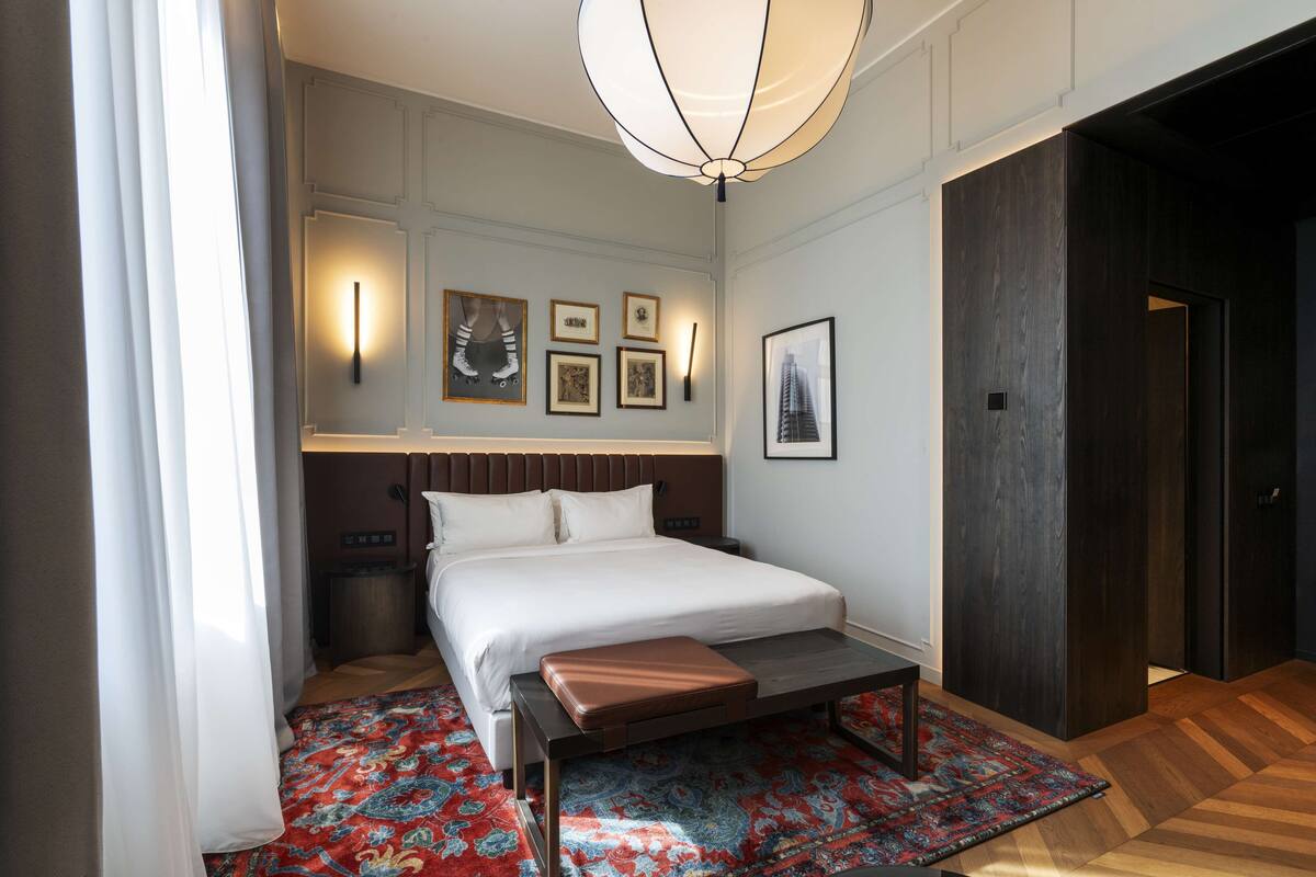 Room (Collection Corso Italia View) | Down comforters, minibar, in-room safe, desk