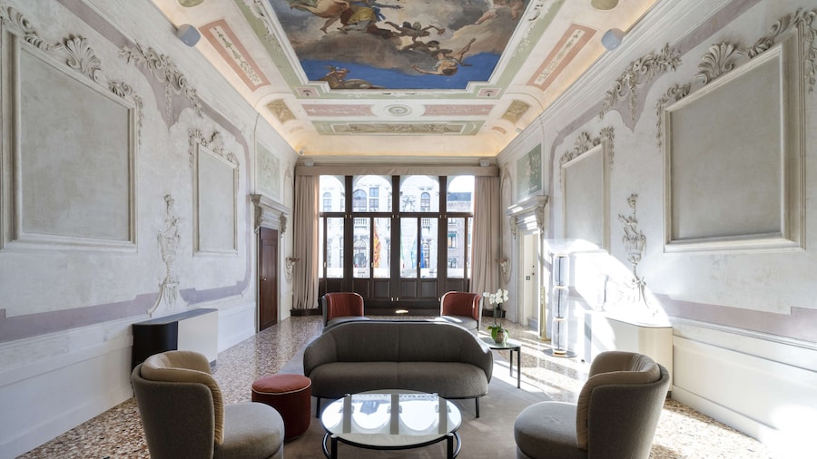 Radisson Collection Hotel, Palazzo Nani Venice