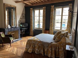 隔音、熨斗/熨板、免费 WiFi、床单