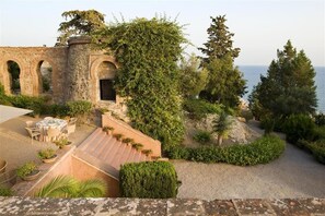 Property grounds -  Hotel Soho Boutique Castillo Santa Catalina - Adults Recommended (Málaga)
