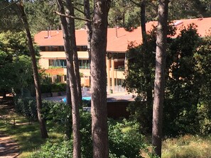 Enceinte de lâhĂ©bergement