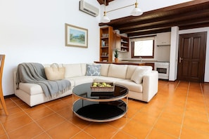 TV, offices