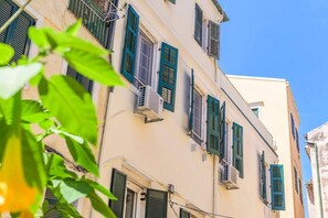 Huoneisto | Ulkopuoli