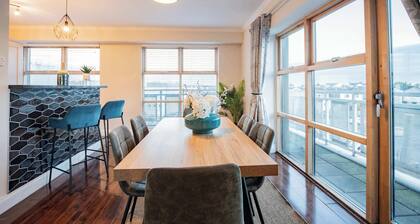 Galway City Luxury Apartment with Elevator