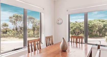 1-13 Terrace Street - Beach Side Apartment