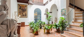 Angeles House, Amazing Cathedral Views from the private Terrace