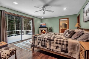 5 bedrooms, iron/ironing board, travel cot, free WiFi