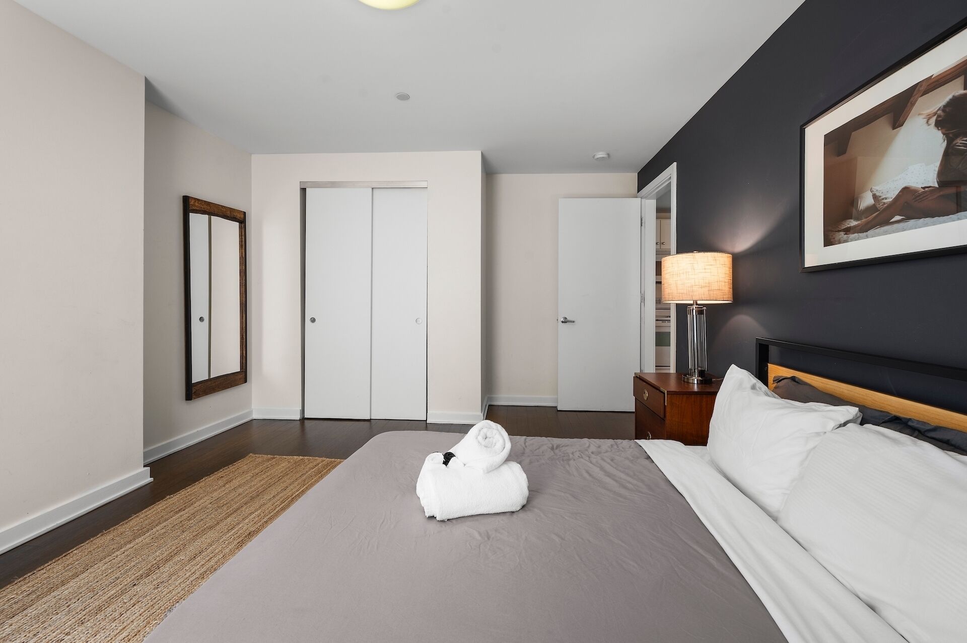 2 bedrooms, iron/ironing board, free WiFi