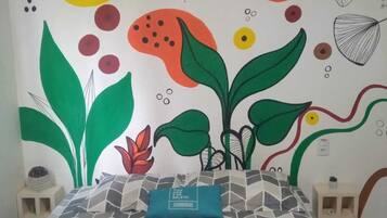 2 bedrooms, desk, iron/ironing board, free WiFi