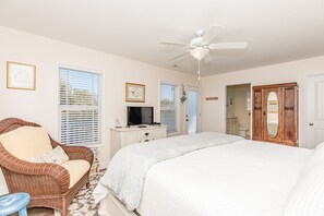 5 bedrooms, iron/ironing board, WiFi