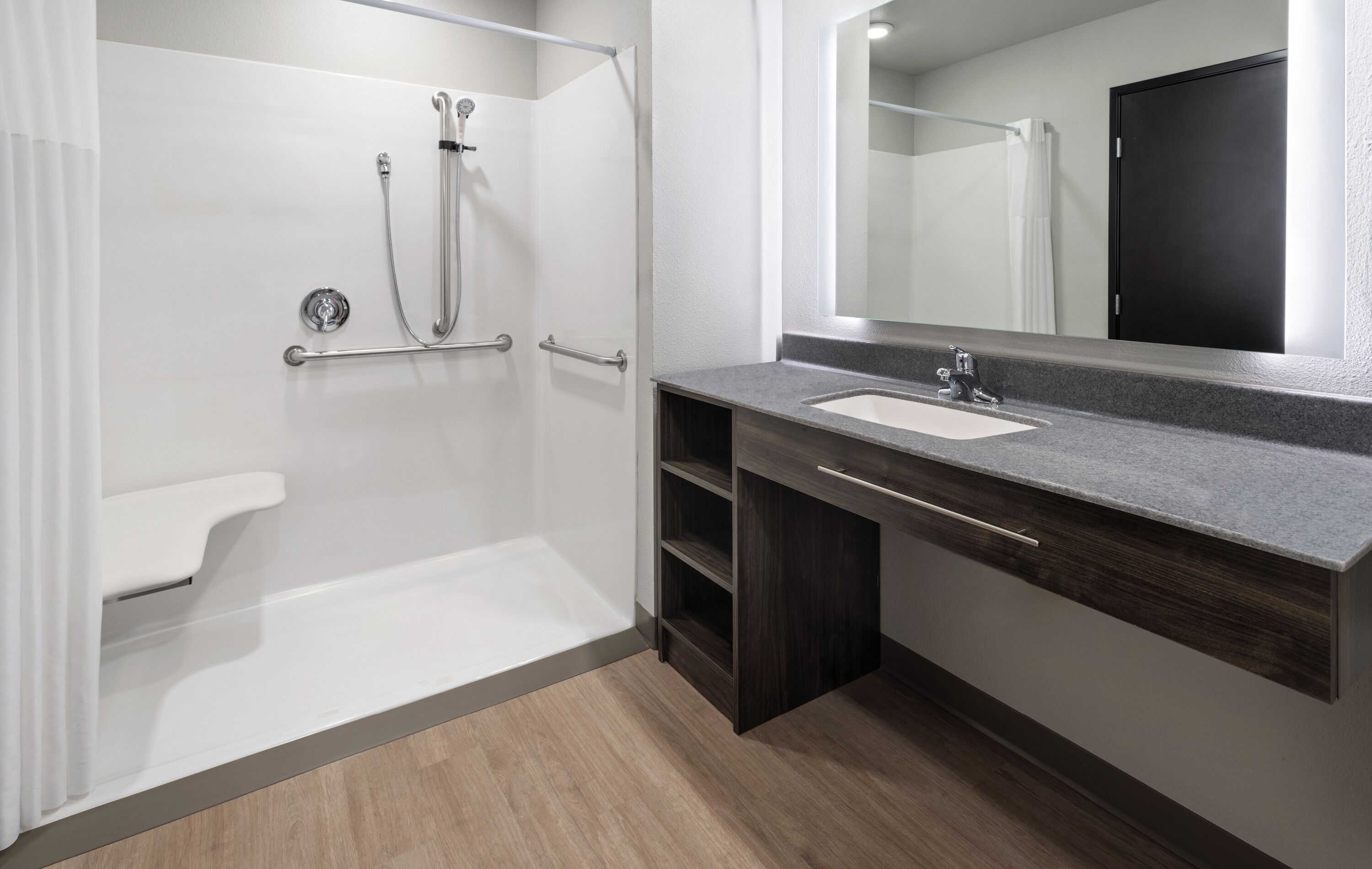 room, 2 queen beds, accessible | bathroom | combined shower/bathtub, free toiletries, hair dryer, towels