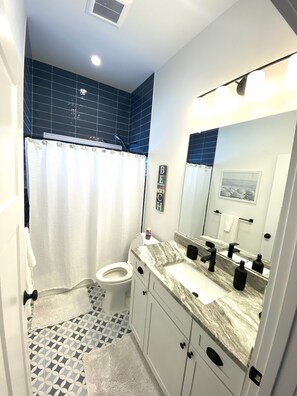 Duschwanne, Handtücher