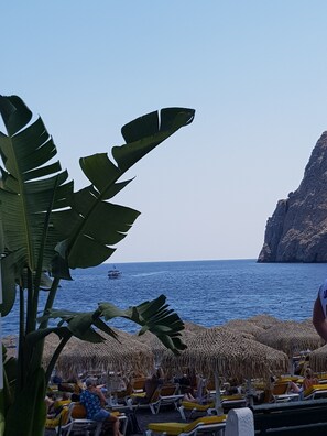 Beach nearby - Adams on the Beach (Monolithos)
