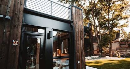 Sustainable Stay at BlockhouseLife! with Wifi