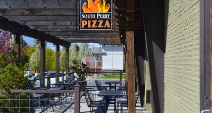 Sustainable Stay at BlockhouseLife! with Wifi