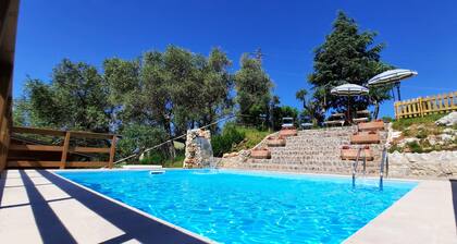 Mild hills Villa, on the Tuscany coast with brand new panoramic private pool