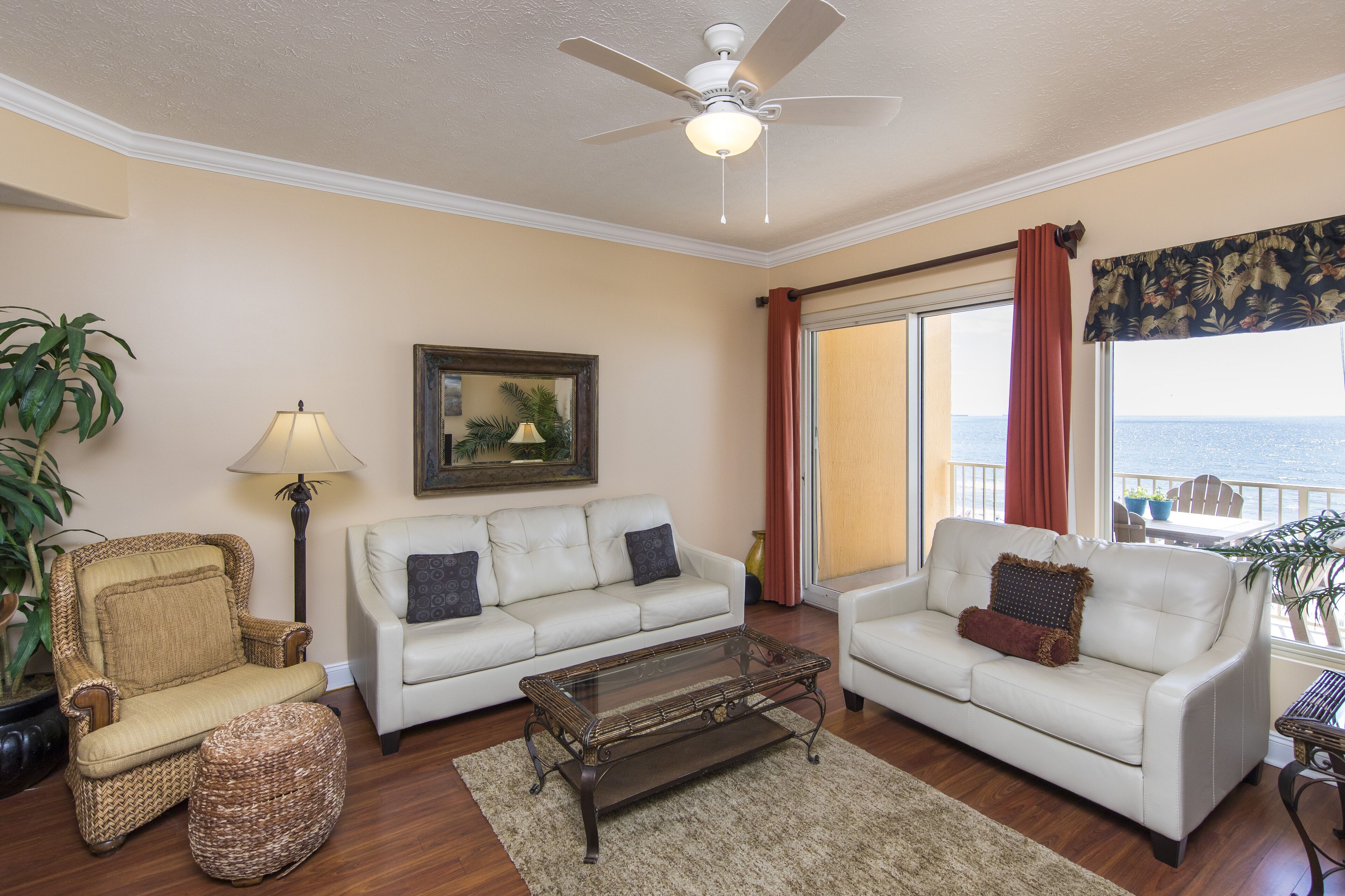 Condo, Multiple Beds, Balcony | Living room