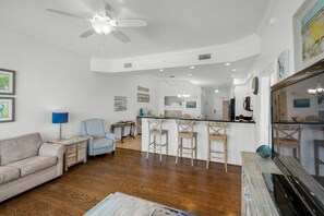 Condo, Multiple Beds, Pool Access, Ocean View | Living area | 32-inch TV with cable channels - Treasure Island 0510 (Panama City Beach)