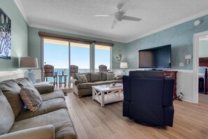 Condo, Multiple Beds, Private Pool | Living room