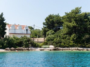 Esterni