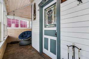 Interior - The Hummingbird House -  (Silverton)