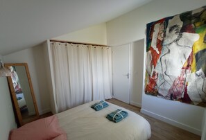 2 chambres, Wi-Fi gratuit, draps fournis