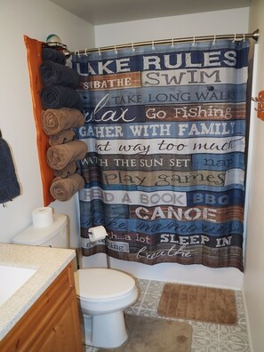 Haartrockner, Bademäntel, Handtücher