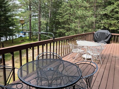 Eagle River/Sugar Camp, WI - Peaceful - 5 Lake Chain - Fishing - Snowmobiling