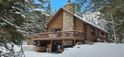 Eagle River/Sugar Camp, WI - Peaceful - 5 Lake Chain - Fishing - Snowmobiling
