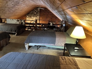 4 chambres, bureau, fer et planche à repasser, Wi-Fi gratuit