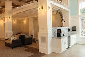 Interior - Surfside Beach Summer Escape! Deluxe 2 BDR 2 Bath, 7nts  June 29 2026 - Promos! (Surfside Beach)