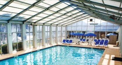 Surfside Beach Summer Escape! Deluxe 2 BDR 2 Bath, 7nts June 29 2026 - Promos!