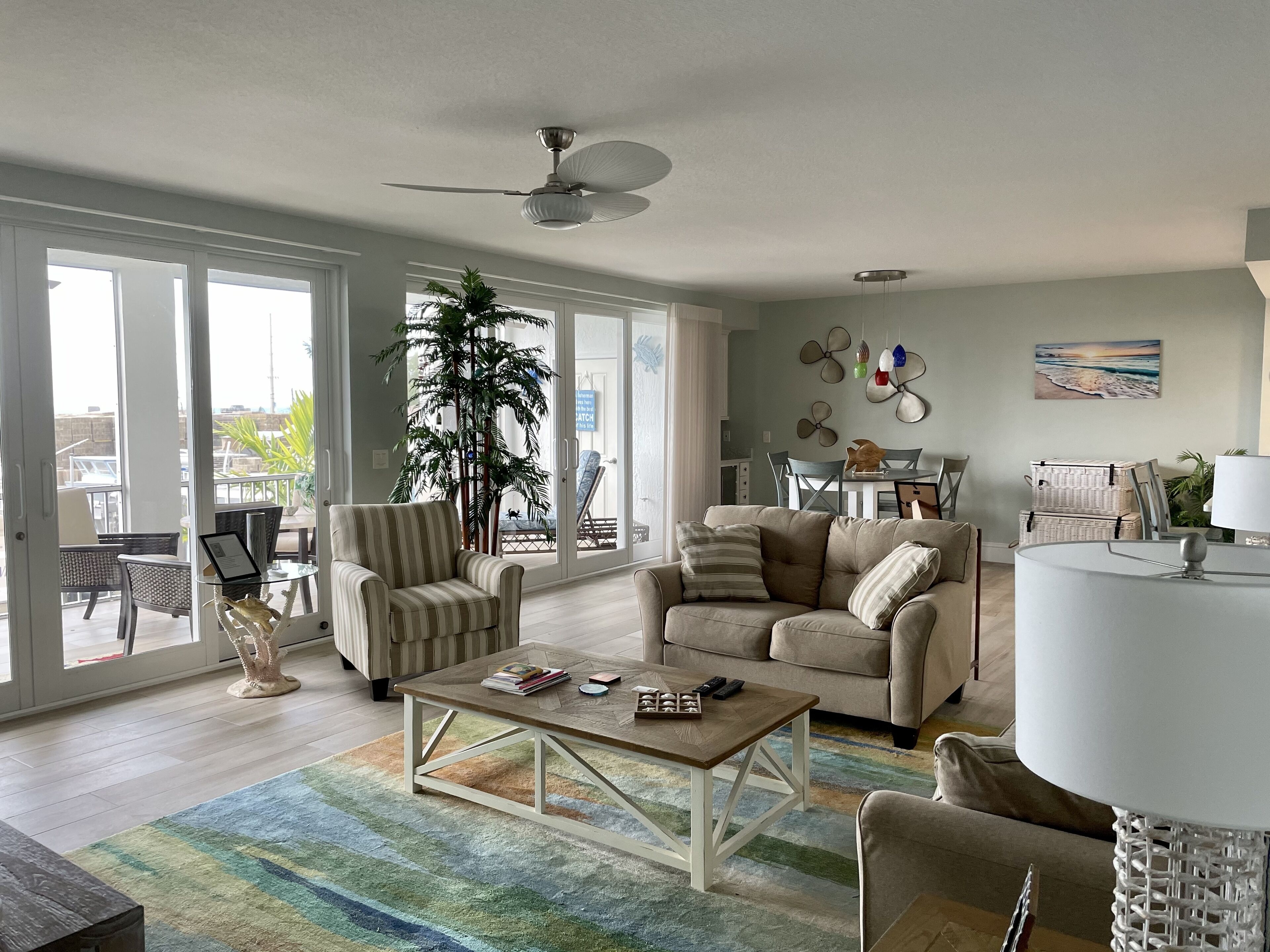 Bay Harbour Islamorada Oceanfront Views 3/2.5 Updated Condo Dock - Florida Keys