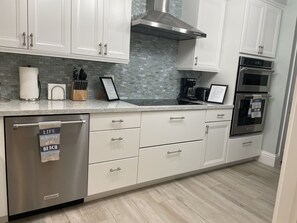 Fridge, microwave, oven, stovetop - Bay Harbour Islamorada Oceanfront Views 3/2.5 UPDATED condo DOCK (Islamorada)