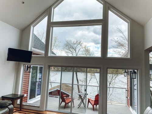 OSSIPEE LAKEFRONT-BROAD BAY! Summer opened up! 7nts Sat-Sat rental JUNE THRU AUG