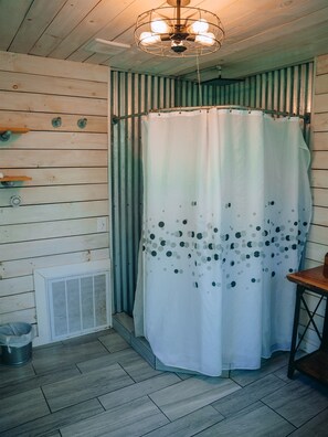 Shower, hair dryer, towels - Private Yurt on 20 Wooded Acres, Pet-Friendly (Baldwin)