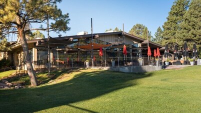 Flagstaff | Alpine Retreat | Golf, Pools & Adventure