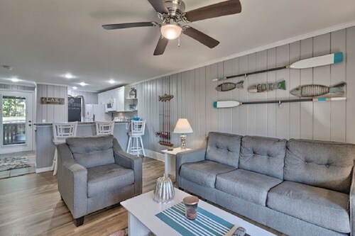 Keowee Key ~ Cozy Condo ~ Golf Course View - Amenities