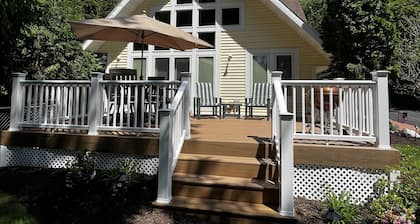 Delavan Lakefront Access Guesthouse