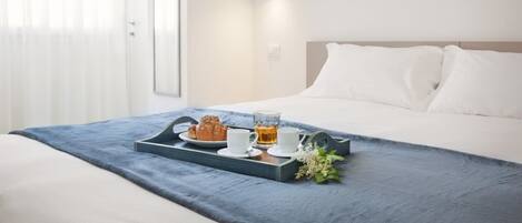 1 habitación, wifi y ropa de cama