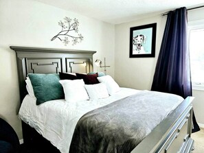 9 makuuhuonetta, silitysrauta/-lauta, vauvan matkasänky, ilmainen Wi-Fi