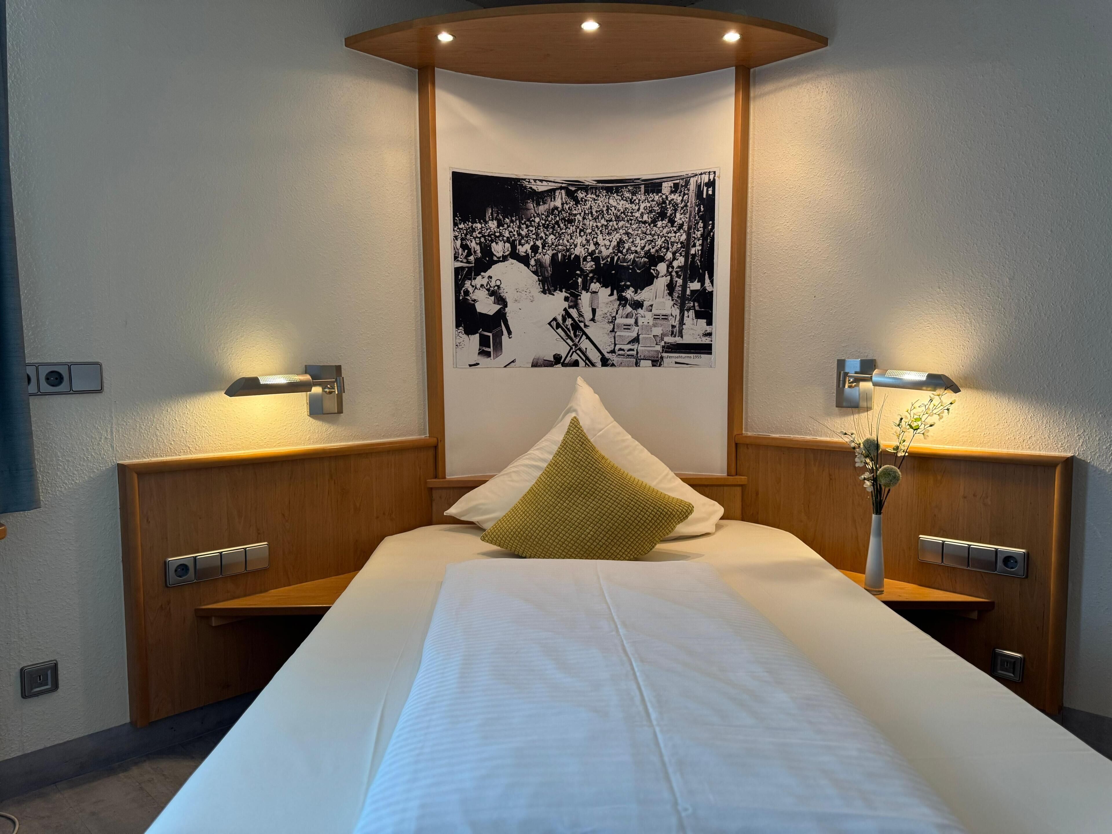 single room | 1 bedroom, premium bedding, in-room safe, individually decorated