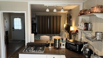 Fridge, microwave, coffee/tea maker, electric kettle
