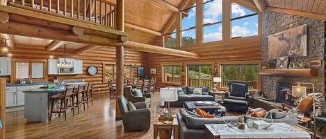 Smart TV, fireplace, DVD player, offices