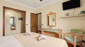 3 habitaciones, tabla de planchar con plancha y wifi gratis