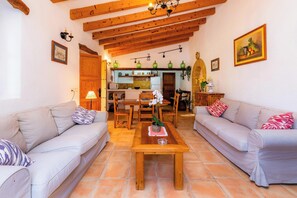 Televisie en een tafeltennistafel