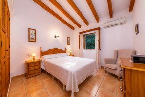 2 soverom, strykejern/-brett, wi-fi (inkludert) og sengetøy