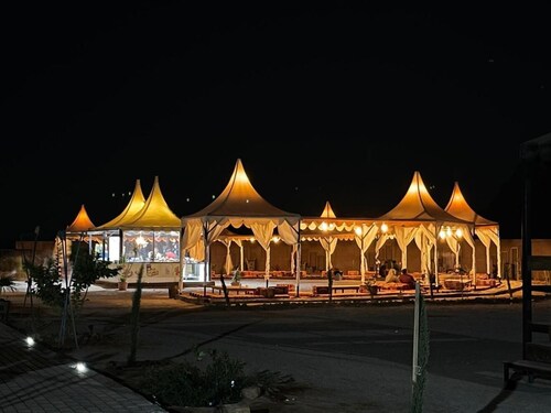 Al Sultana Luxury Camp