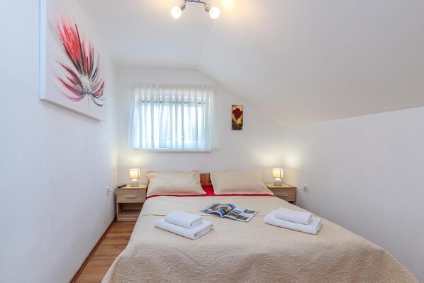 Unclassified image, 1 of 35, button - Pool & Sauna Countryside Retreat Klara (Velika Gorica)