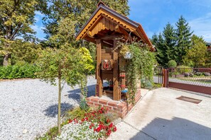 Family House, 5 Bedrooms, Balcony (Pool & Sauna Countryside Retreat) | Exterior - Pool & Sauna Countryside Retreat Klara (Velika Gorica)